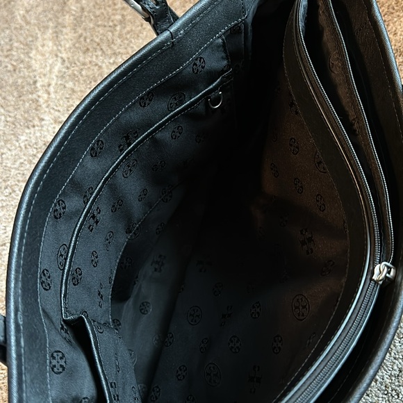 Tory Burch York Flannel Tote Grey Wool Tote Bag - great condition - Picture 7 of 8